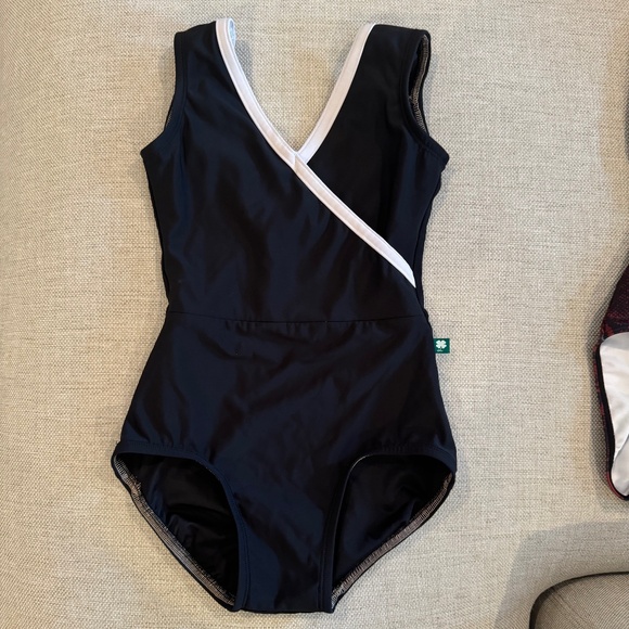 Luckyleo Other - Luckyleo Enchant Black w/ White Trim Leotard - Size XXS